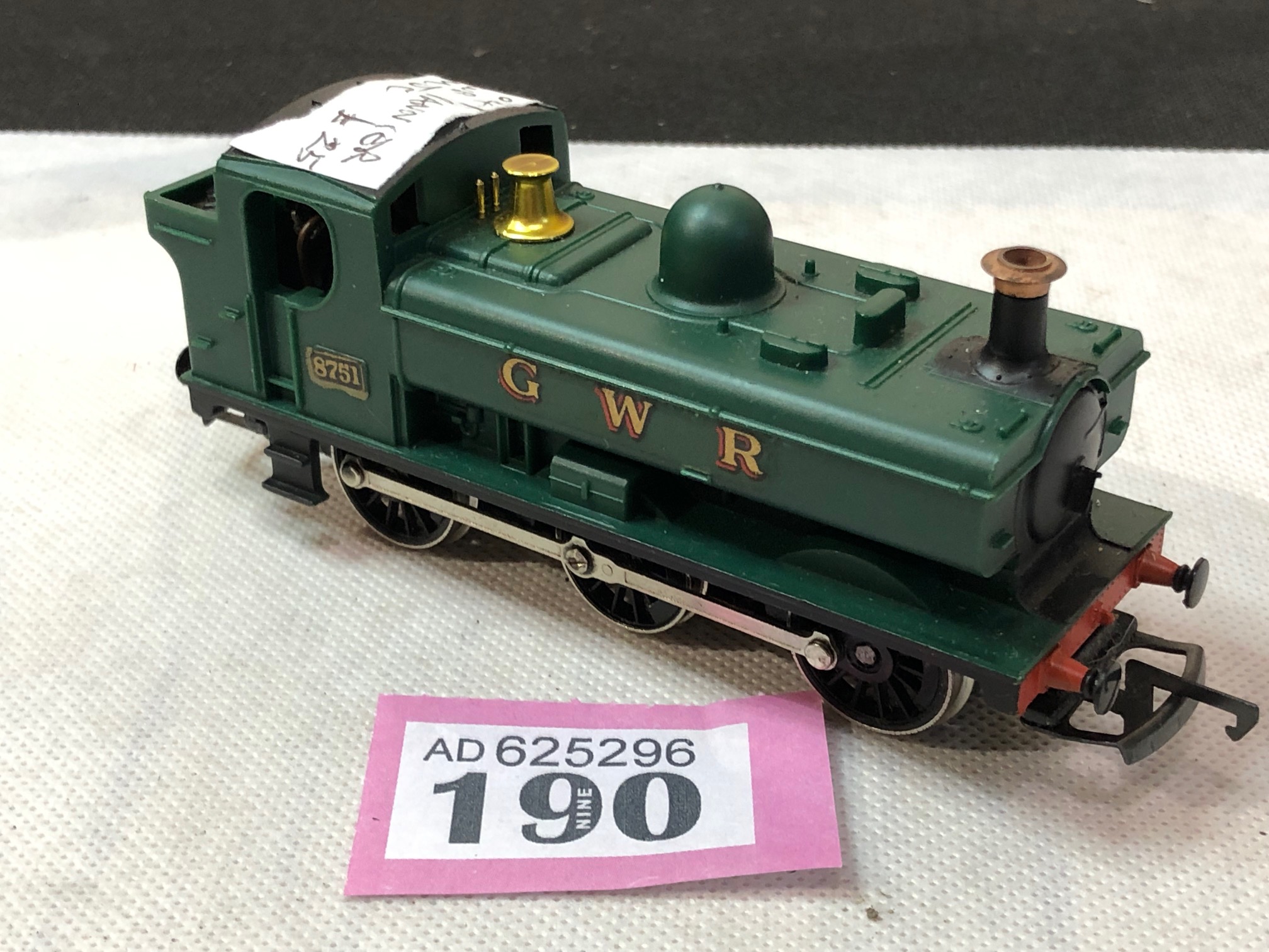 Hornby OO R041 GWR 0-6-0 pannier tank loco P190 MJC - The Model Railway ...