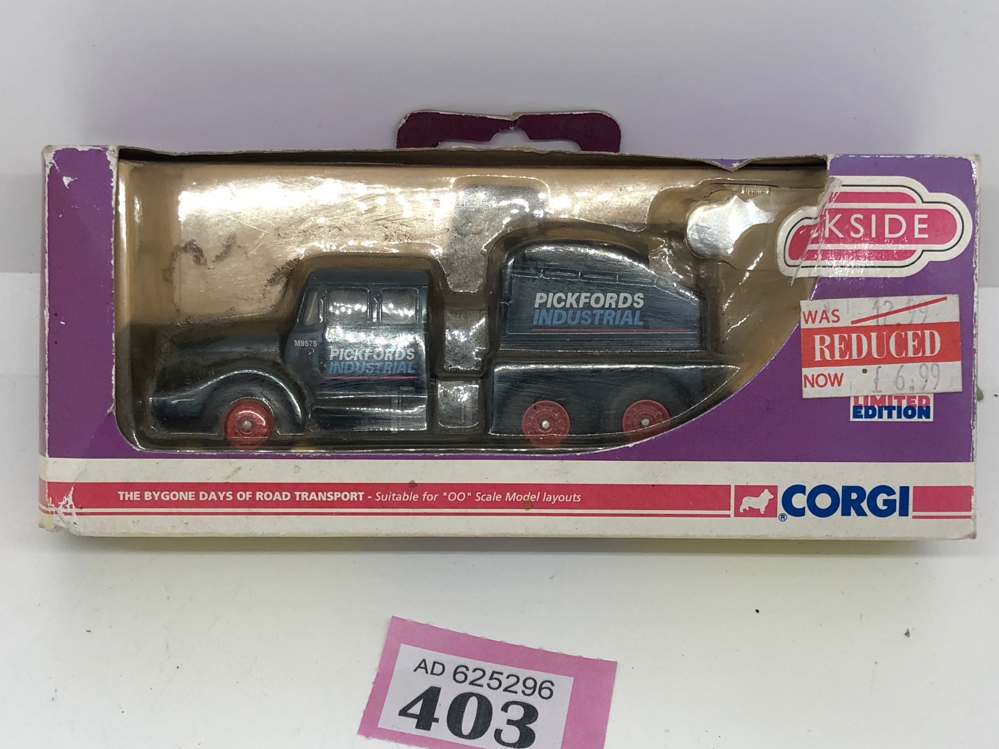 Corgi Trackside OO DSG198009 cammell Contactor Pickfords Industrial ...