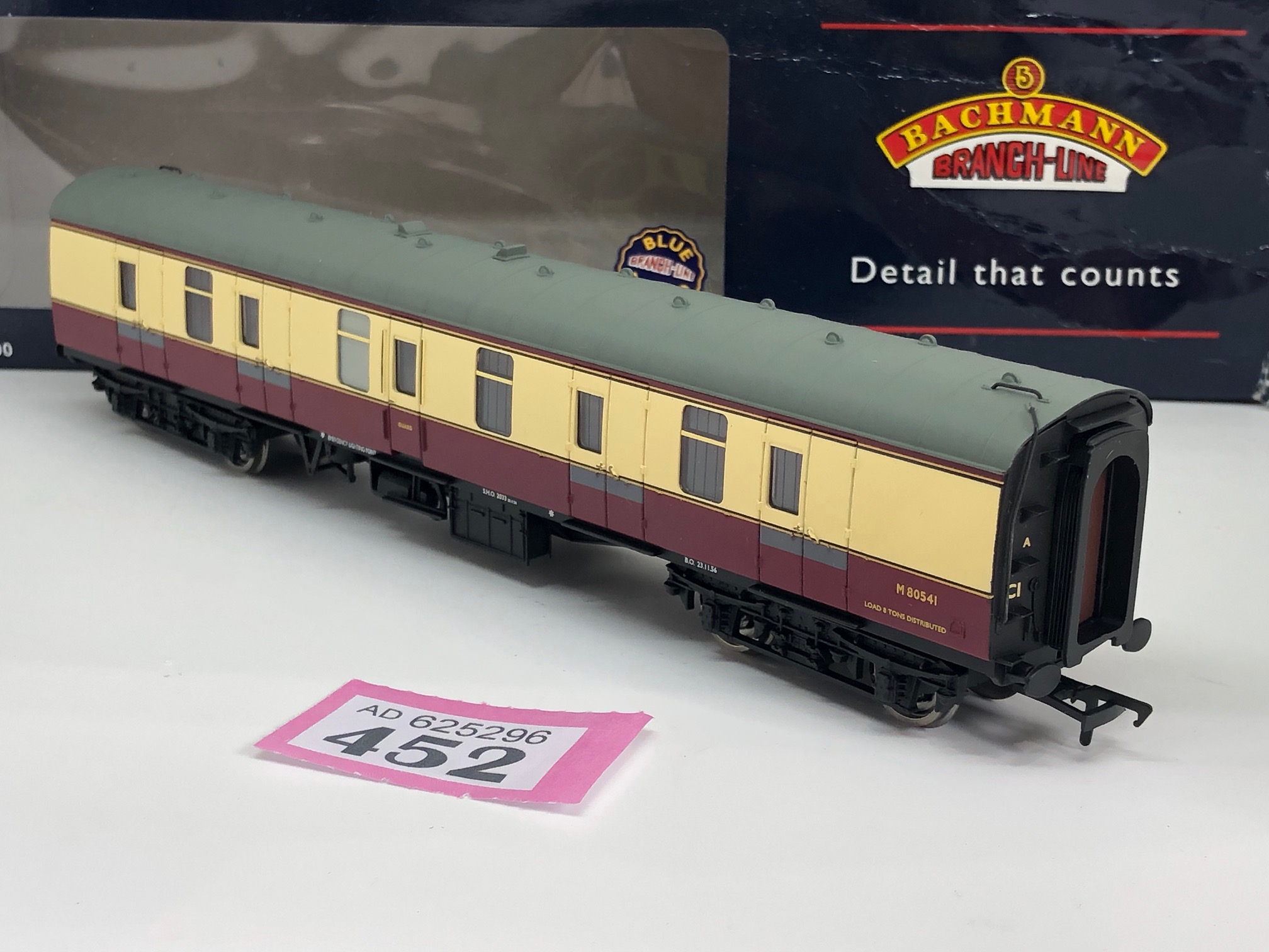 Bachmann OO 39-177 Mk1 BG full brake in BR crimson & cream - M80541 ...