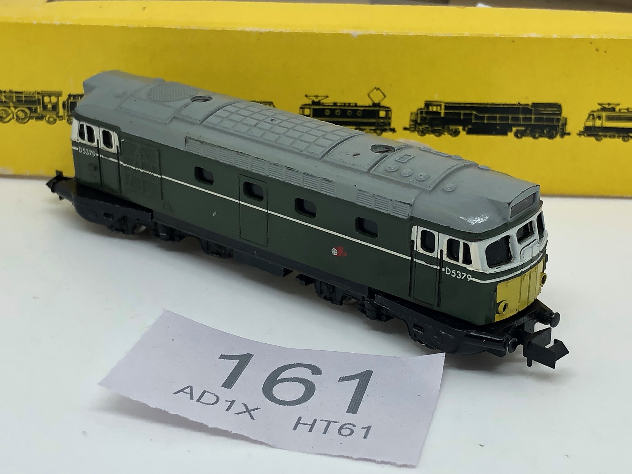 Minitrix N 204 Class 27 D5379 BR green W161 CBR - The Model Railway Club