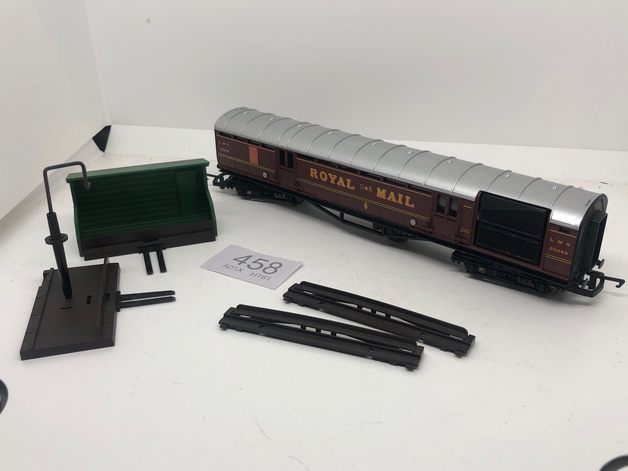 Hornby royal mail train set online