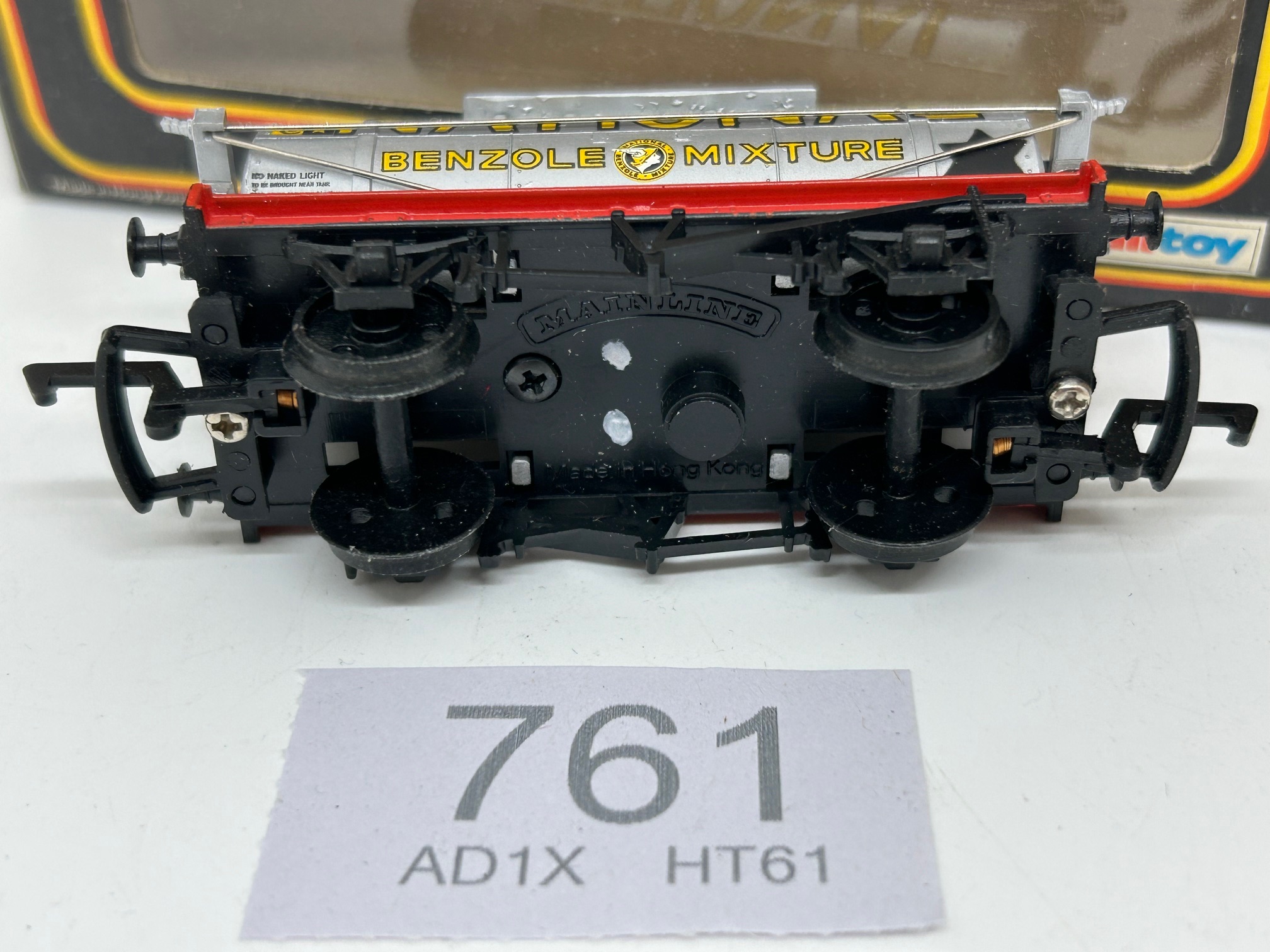 Mainline OO 37411 14t Tank Wagon "National" boxed - Image 3