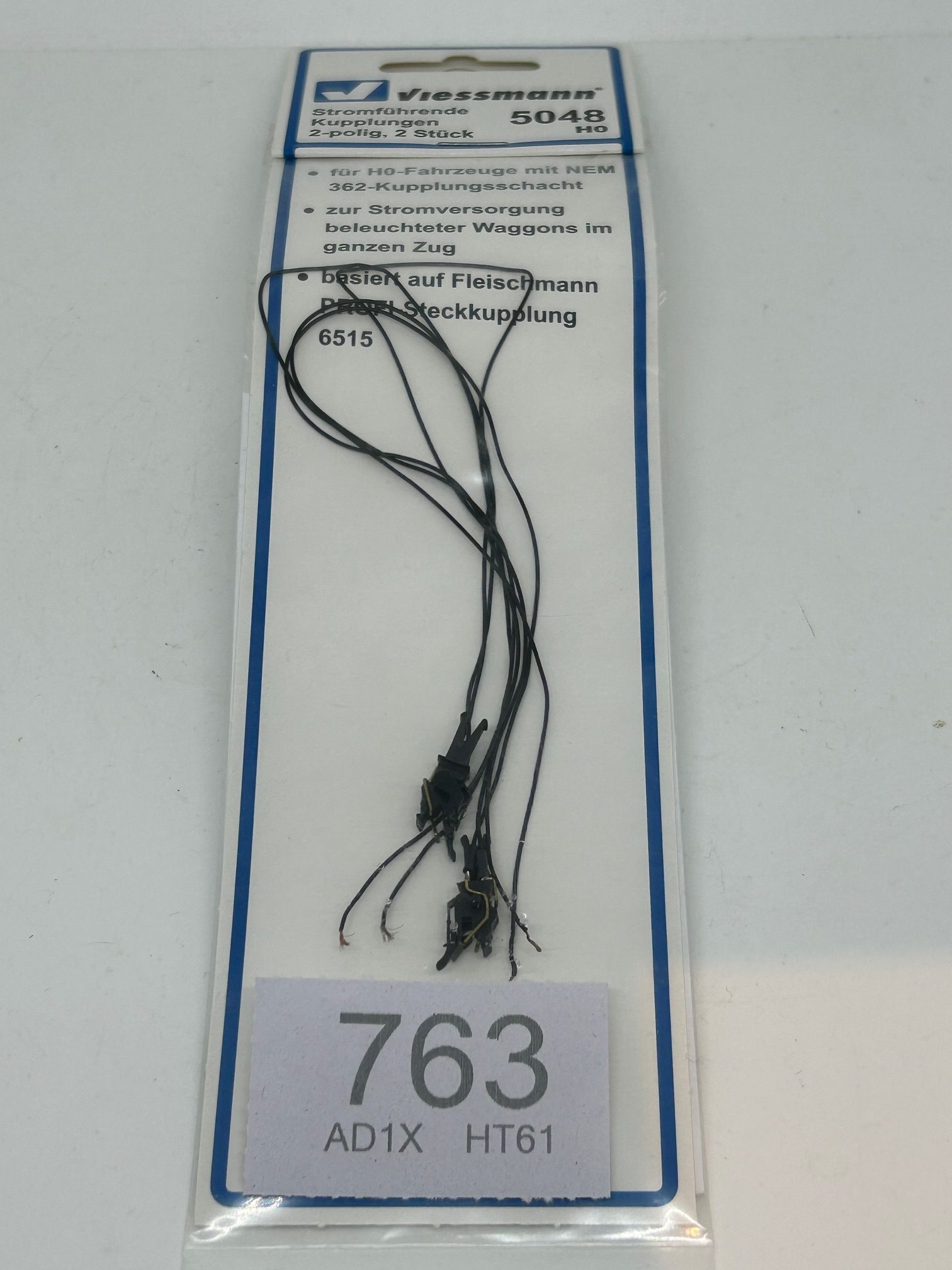 Viessmann HO 5048 Conducting Couplers 2 Pole Fleischmann Type (2) Unused