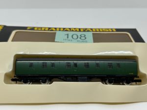 Graham Farish 0773 Mk1 BG gangway full brake in BR (SR) green S81292