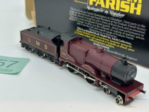 Graham Farish 1201 Class 4P Compound 4-4-0 1111 in LMS Lined Maroon