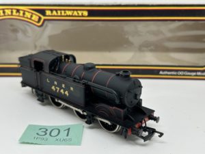 Mainline OO 954158 Class N2 0-6-2 Tank 4744 in LNER Black