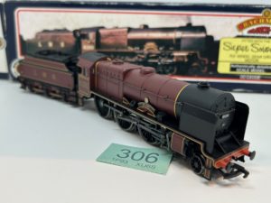 Bachmann OO 31-279  4-6-0 6130 in LMS Crimson - Spares / repair