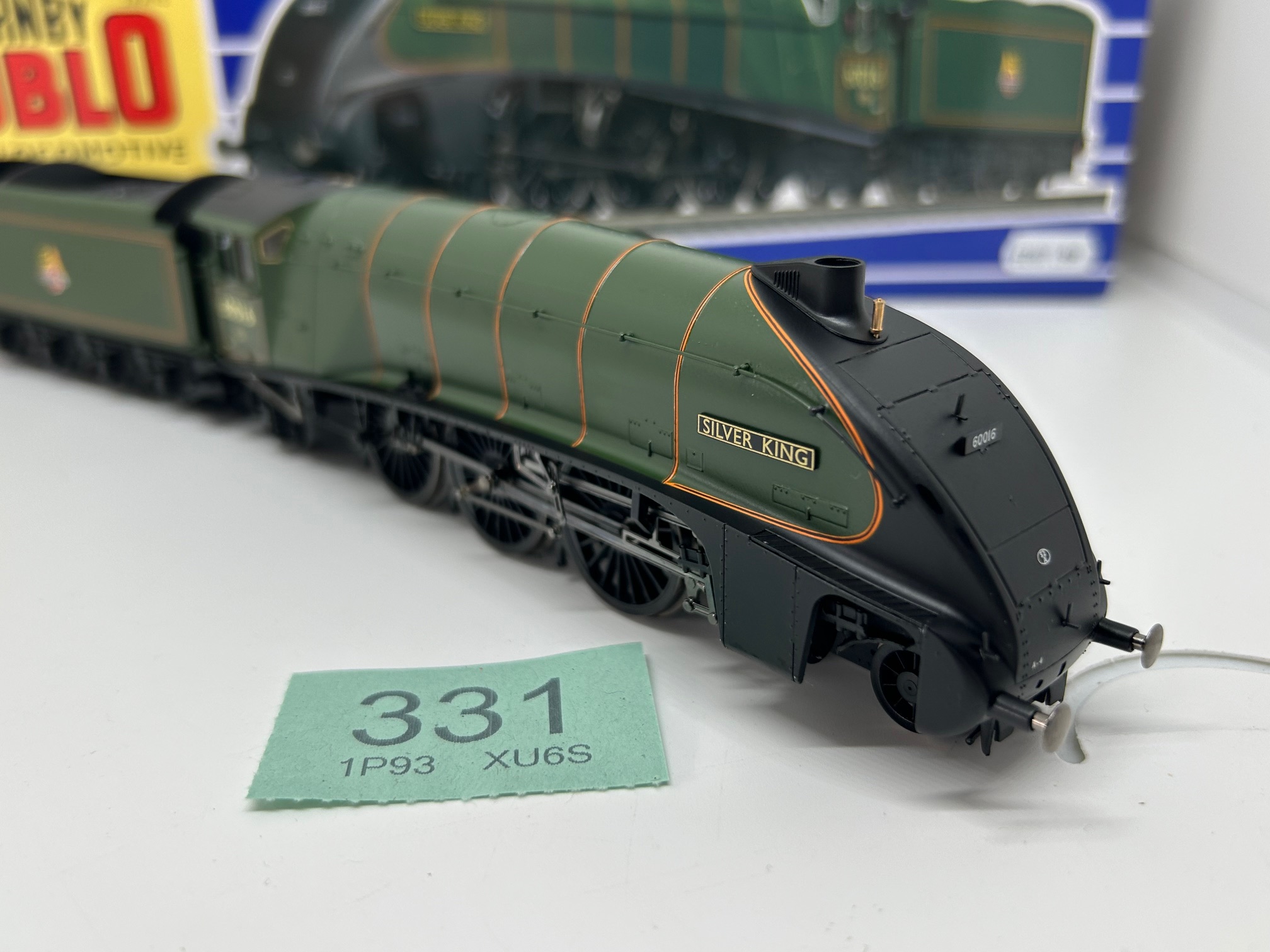 Hornby Dublo OO R30349 BR - A4 Class - 60016 'Silver King' - Image 3