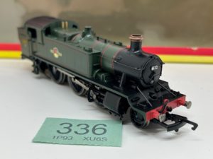 Hornby OO R2357A Class 61xx 2-6-2T 6132 Prairie tank in BR Green