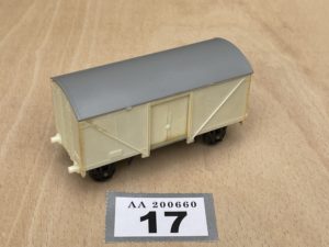 P4 Kit built LWB insulated van