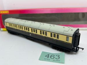 Hornby R4065D Collett 57' composite corridor in GWR chocolate & cream - 6519