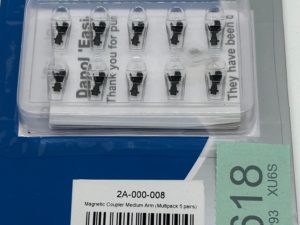 Dapol 2A-000-008 (Was NSPARE8) N Gauge Easi-Fit Magnetic Couplings Medium Arm Multi-Pack (5 Pairs) New