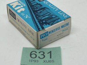 Peco N plastic kit KNR-9 Parcel/Fish Box Van