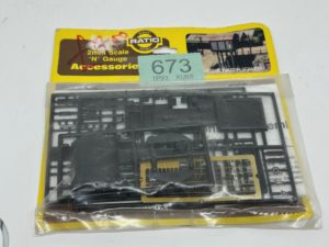 Ratio N Gauge 215  Square Water Tower Plastic Kit