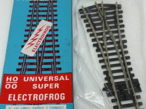 Peco OO HO SL-E97 Small Radius Y Point  Code 100 electrofrog