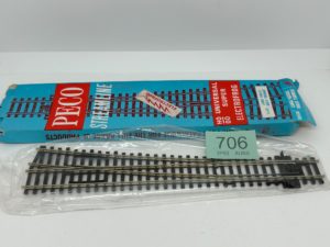 Peco OO HO SL-E88 Code 100 Large Radius Right Hand Electrofrog Point