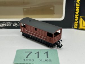 Graham Farish N 3001 Brake Van in LMS Brown