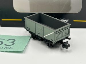 Graham Farish N 377-250A 16 Ton Steel Mineral Wagon with End Door B38059 in BR Grey Livery