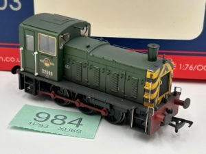 Bachmann OO 31-364B Class 03 D2099 BR Green (Wasp Stripes) weathered