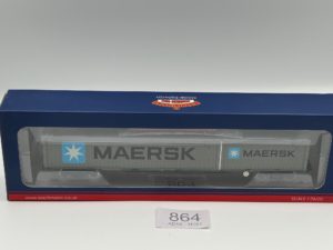 Bachmann OO 38-628 freightliner bogie "inner" FFA flat with Maersk 20' & 40' maritime containers