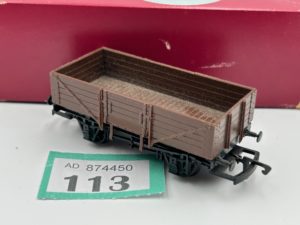 Dapol OO A2 5 plank wagon unpainted