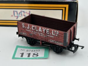 Dapol OO B101 7-plank open wagon - S.J.Claye Ltd 825 in red-brown