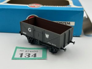 Airfix OO 54378 7-plank open wagon 29017 - GWR grey