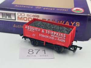Dapol OO B546 Asquith and Tomkins Stratford 7 plank wagon boxed