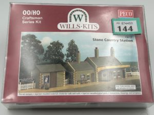 Wills OO Gauge CK17 Country Station Building plastic kit
