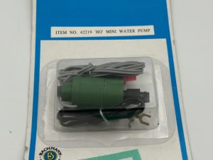Bachmann HO USA 42219 16v Mini Water Pump NEW