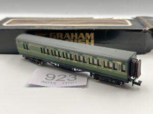 Graham Farish 0633 SR Green Mainline Brake End Coach