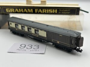 Graham Farish Pullman Coach