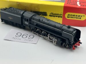 Minitrix N207 Class 9F 2-10-0 92018 in British Railways black