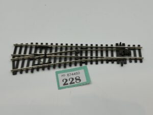 Peco OO SL-92 Code 100 Small Radius Left Hand Insulfrog Point