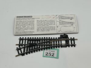 Hornby OO R612 Left hand point (steel)
